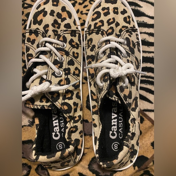 Canvas Casual Small Shoes - Picture 1 of 3